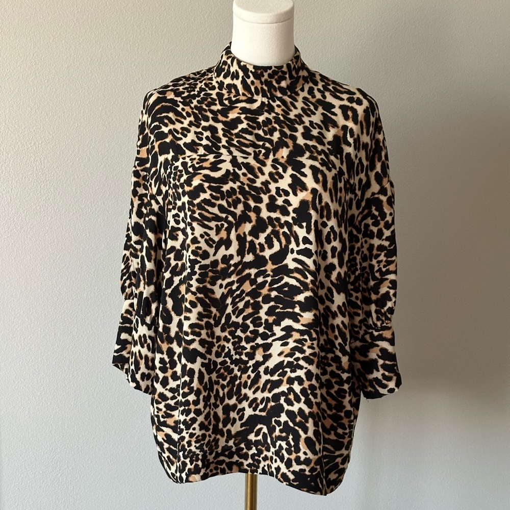 Chic Zara Leopard Print Mock Neck 3/4 Sleeves Oversized Blouse - M